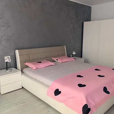 Apartment Krin's